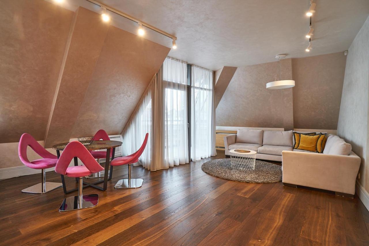 Emi Apartment Riga Luaran gambar